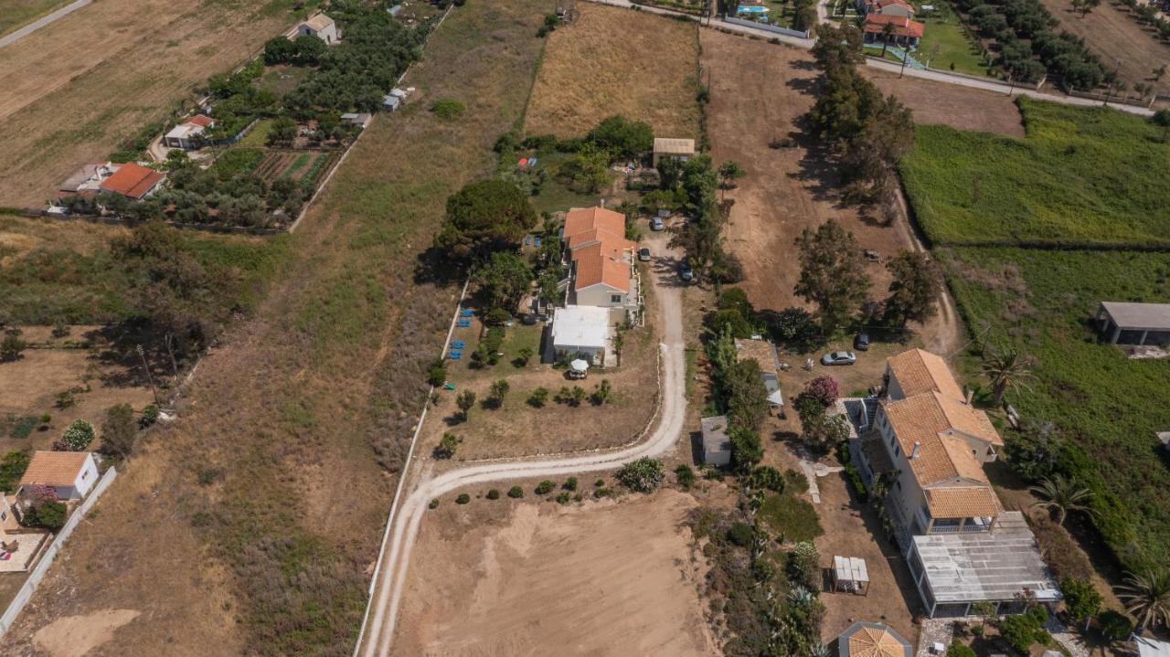 Lazaris Apartments Almiros strand Buitenkant foto