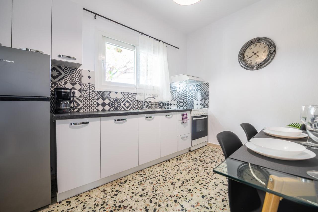 Lazaris Apartments Almiros strand Buitenkant foto
